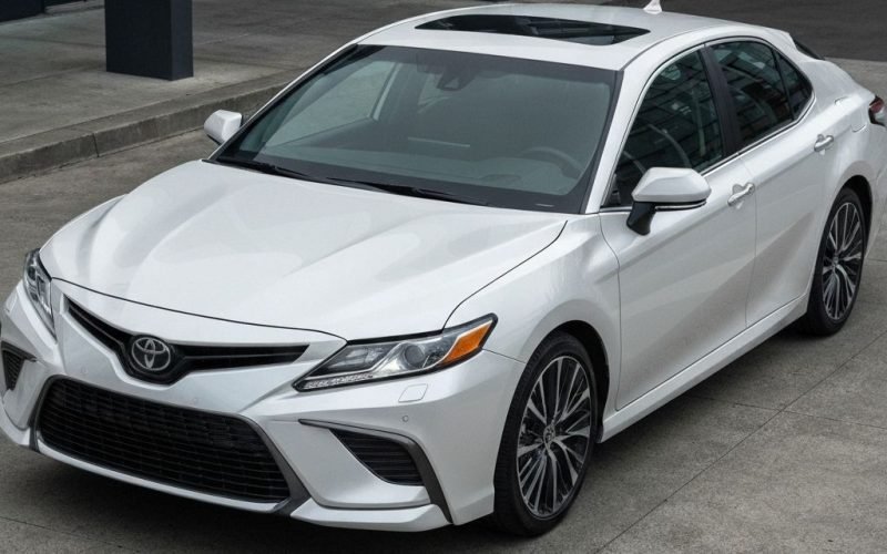 luxury-white-toyota-camry-2025-sedan-front-view